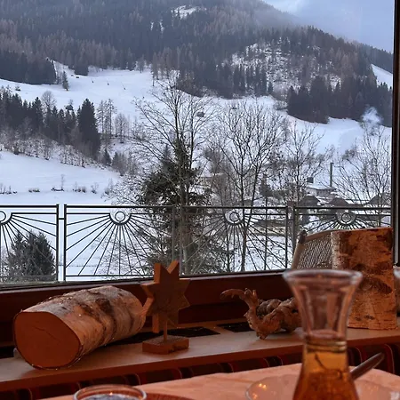 Maison d'hôtes Hotel Haus Sonnblick Bad Kleinkirchheim